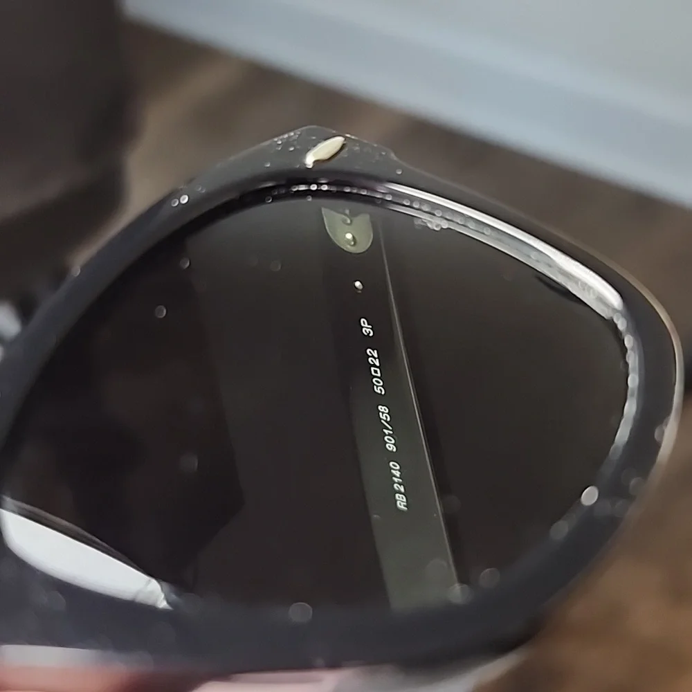 Ray-Ban Black Sunglasses with Case‎